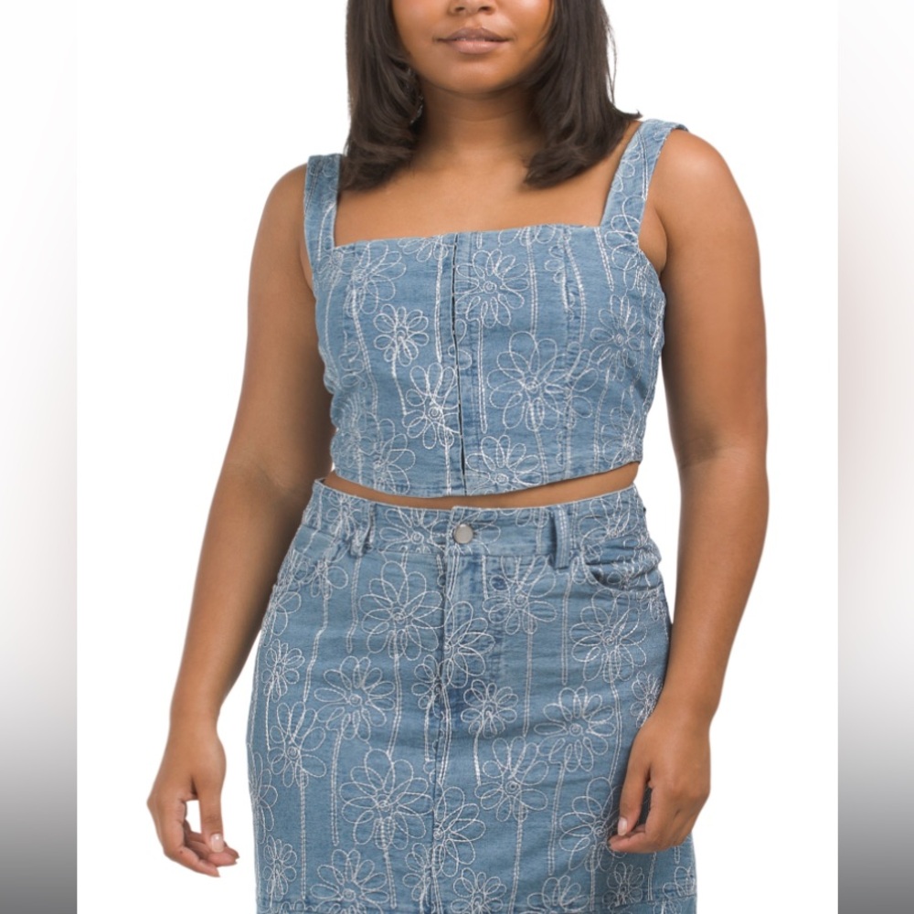 HOUSE OF HARLOW 1960 | NWT Women’s Floral Embroidered Denim Corset Top